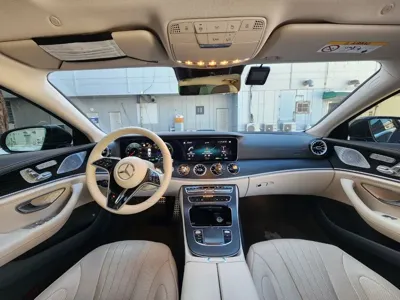 Mercedes-Benz CLS-Class 2023, 33000 км, за 42989.37 USD - фото 9