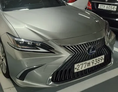 Lexus ES 2021, 94600 км, за 26802 USD