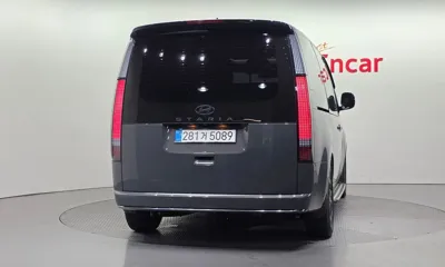 Hyundai Staria 2025, 10679 км, за 32059.78 USD
