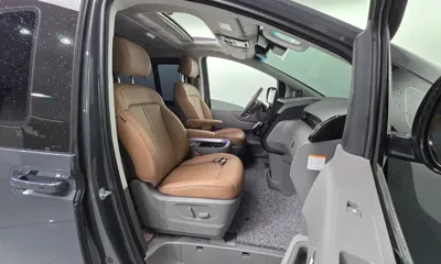 Hyundai Staria 2025, 10679 км, за 32059.78 USD - фото 10