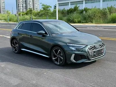 Audi A3 2022, 66000 км, за 14092.44 USD