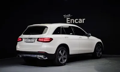 Mercedes-Benz GLC-Class 2018, 98559 км, за 17226.8 USD - фото 2