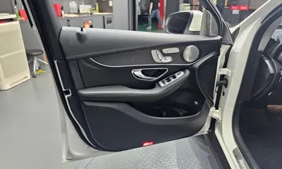 Mercedes-Benz GLC-Class 2018, 98559 км, за 17226.8 USD - фото 24