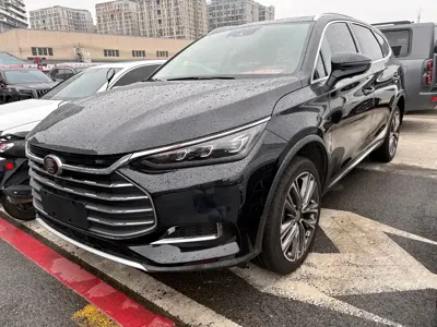 BYD Tang · 2018 год