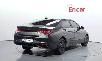 Hyundai Avante 2023, 59560 км, за 11839.72 USD