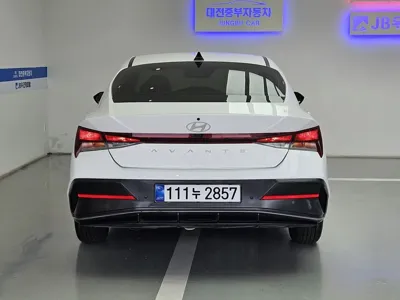 Hyundai Avante 2024, 72198 км, за 6514.66 USD