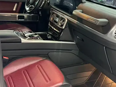 Mercedes-Benz G-Class 2023, 80000 км, за 233832.6 USD