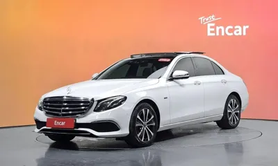 Mercedes-Benz E-Class · 2019 год