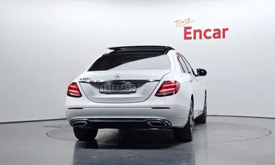 Mercedes-Benz E-Class 2019, 112865 км, за 18314.3 USD