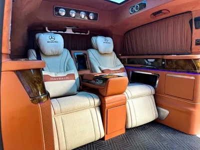 Mercedes-Benz V-Class 2024, 16000 км, за 62495.55 USD - фото 24