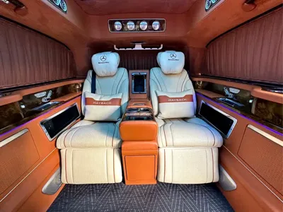 Mercedes-Benz V-Class 2024, 16000 км, за 62495.55 USD - фото 30