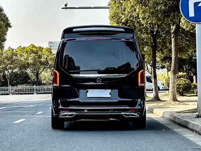Mercedes-Benz V-Class 2024, 16000 км, за 62495.55 USD - фото 39