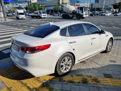 Kia K5 2018, 112169 км, за 6589.4 USD