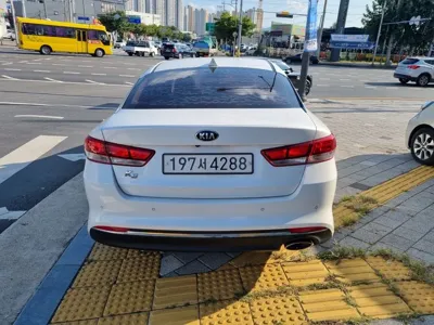 Kia K5 2018, 112169 км, за 6589.4 USD