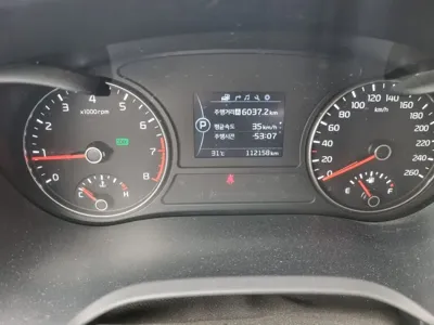 Kia K5 2018, 112169 км, за 6589.4 USD - фото 8