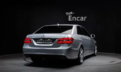 Mercedes-Benz E-Class 2013, 127257 км, за 5616.12 USD
