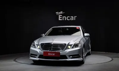 Mercedes-Benz E-Class 2013, 127257 км, за 5616.12 USD