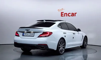 Genesis G70 2019, 117937 км, за 15426.02 USD