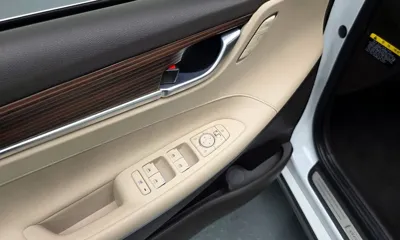Hyundai Grandeur 2018, 64542 км, за 11265.22 USD - фото 13