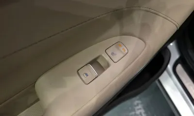 Hyundai Grandeur 2018, 64542 км, за 11265.22 USD - фото 20