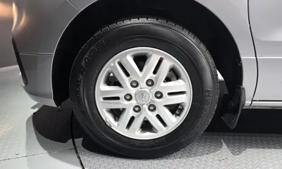Hyundai Starex 2019, 28276 км, за 8930.31 USD