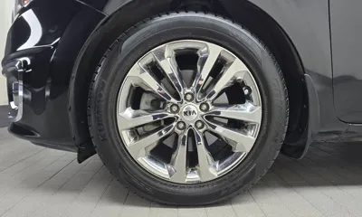 Kia Canival 2016, 131293 км, за 7053.65 USD
