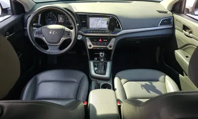 Hyundai Avante 2018, 54154 км, за 8064.52 USD - фото 7