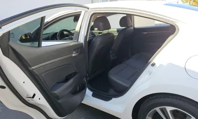 Hyundai Avante 2018, 54154 км, за 8064.52 USD - фото 12