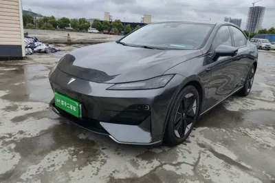 Deepal SL03 · 2022 год
