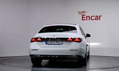 Mercedes-Benz E-Class 2025, 8418 км, за 50264.86 USD