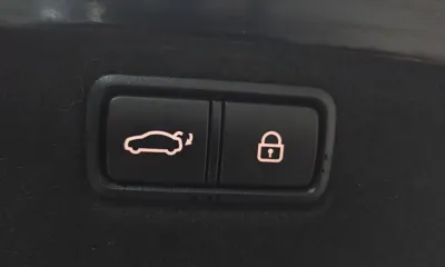 Hyundai Genesis 2015, 179077 км, за 6603.65 USD - фото 20