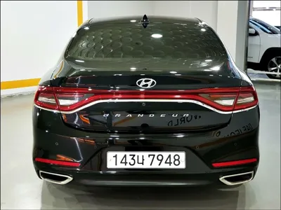 Hyundai Grandeur 2017, 146902 км, за 7035.83 USD