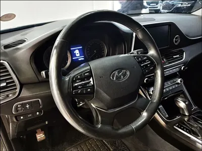 Hyundai Grandeur 2017, 146902 км, за 7035.83 USD - фото 6