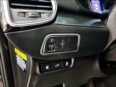 Hyundai Grandeur 2017, 146902 км, за 7035.83 USD - фото 7