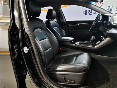 Hyundai Grandeur 2017, 146902 км, за 7035.83 USD - фото 15