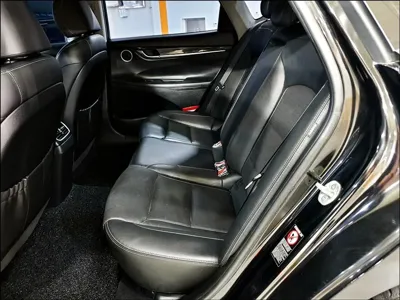 Hyundai Grandeur 2017, 146902 км, за 7035.83 USD - фото 16