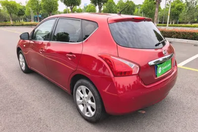 Nissan Tiida 2011, 154200 км, за 5641 USD - фото 12