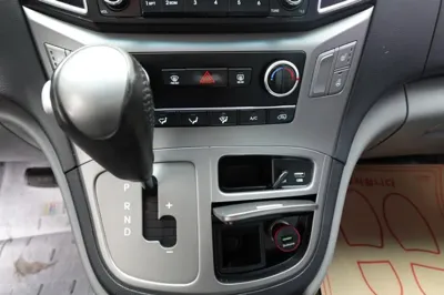 Hyundai Starex 2017, 194448 км, за 5448.34 USD - фото 9