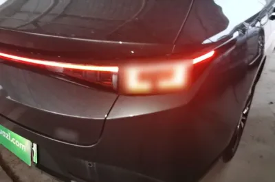 Changan Eado PHEV 2025, 100 км, за 12857 USD - фото 9
