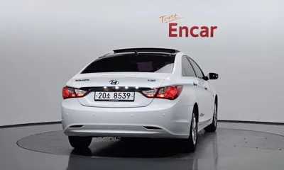 Hyundai Sonata 2010, 126704 км, за 2405.25 USD