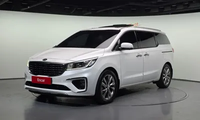 Kia Canival · 2019 год