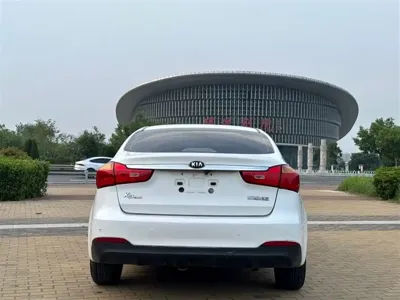 Kia K3 2016, 120000 км, за 2745.13 USD