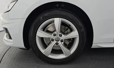 Audi A4 2021, 50824 км, за 16935.8 USD