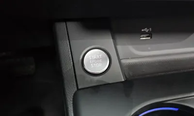 Audi A4 2021, 50824 км, за 16935.8 USD - фото 28