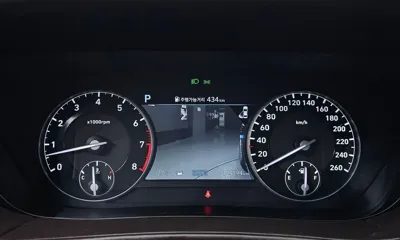 Genesis G90 2019, 104794 км, за 22037.31 USD - фото 8