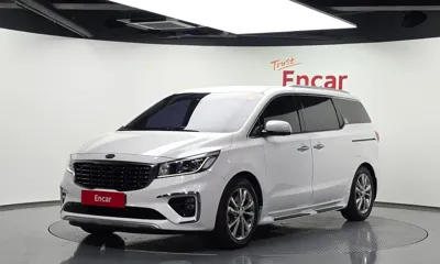 Kia Canival · 2019 год