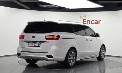 Kia Canival 2019, 109708 км, за 9490.99 USD