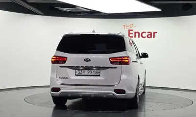 Kia Canival 2019, 109708 км, за 9490.99 USD
