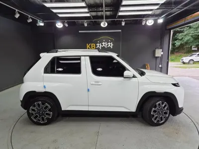 Hyundai Casper 2023, 119576 км, за 7491.86 USD