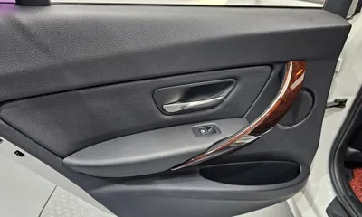 BMW 3-Series 2014, 73696 км, за 6644.95 USD - фото 25